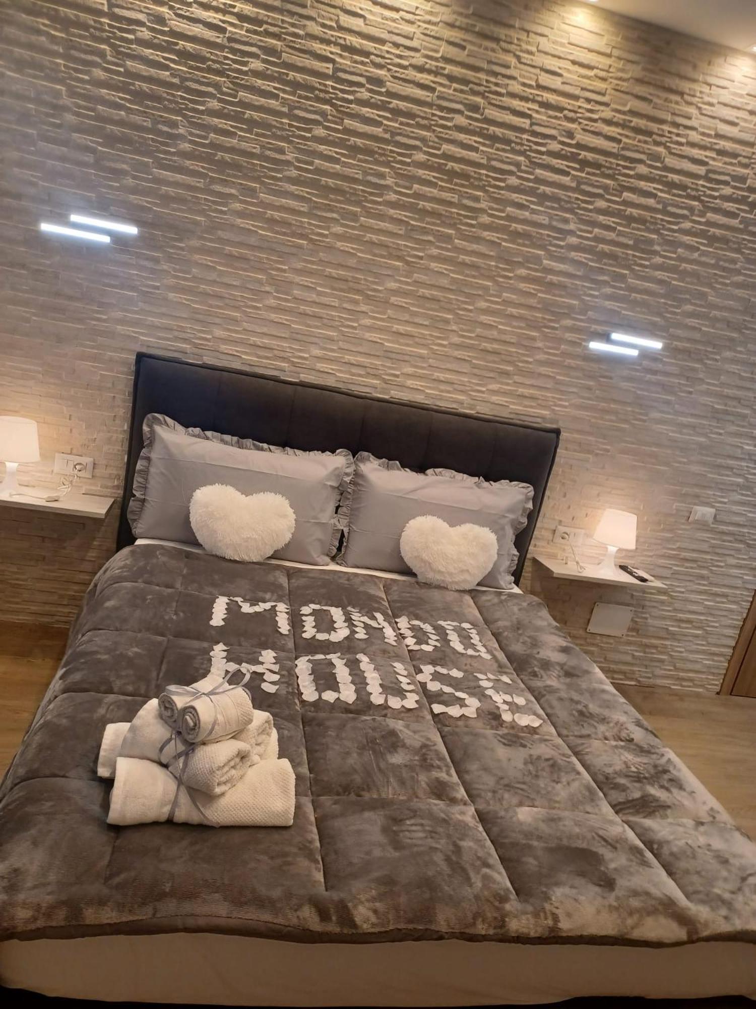 Mondo House ฟิวมิชีโน ภายนอก รูปภาพ